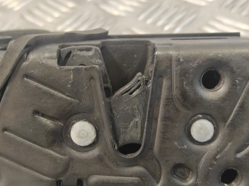 Recambio de cerradura puerta trasera izquierda para seat ibiza (kj1) 1.0 tsi referencia OEM IAM A5L5TA839015L  