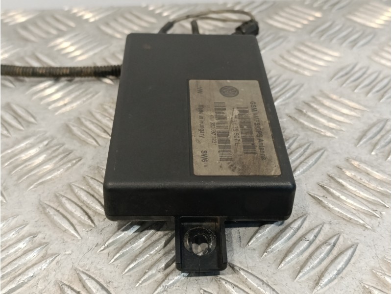 Recambio de amplificador de antena para volkswagen touareg (7l6) 2.5 tdi dpf referencia OEM IAM 7L6035507L  