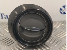 Recambio de rejilla aireadora para renault clio iv 0.9 referencia OEM IAM 687606325R  0827600001