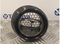 Recambio de rejilla aireadora para renault clio iv 0.9 referencia OEM IAM 687606325R  0827600001 2