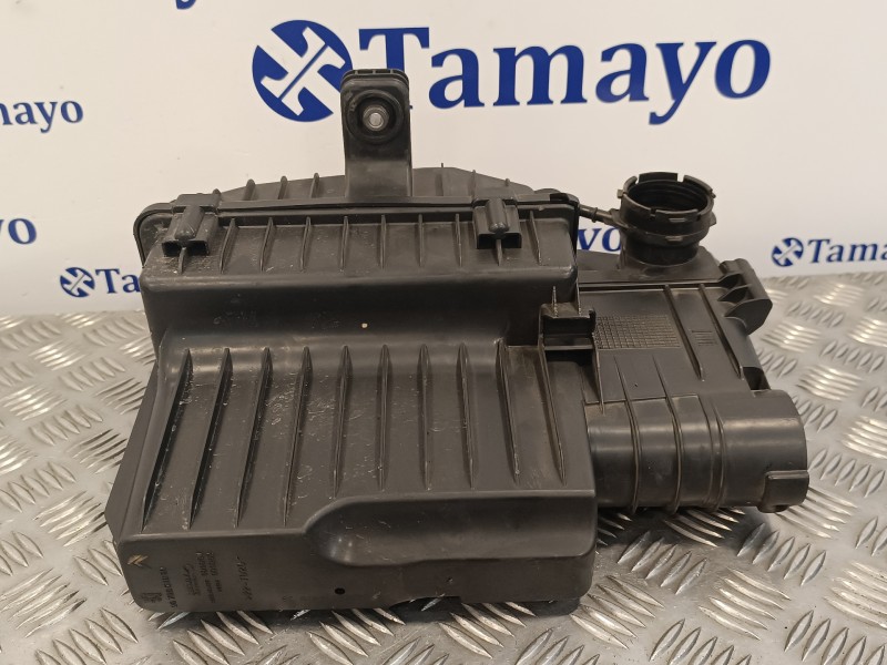 Recambio de carcasa filtro aire para peugeot 208 1.2 12v e-vti referencia OEM IAM 9670851880  