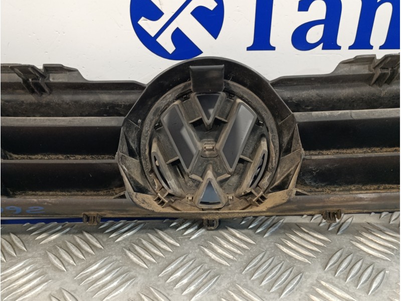 Recambio de rejilla delantera para volkswagen lupo (6x1/6e1) 1.4 16v referencia OEM IAM   