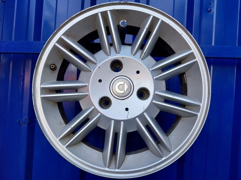 Recambio de llanta para smart fortwo coupe 0.7 referencia OEM IAM 0007941V001  