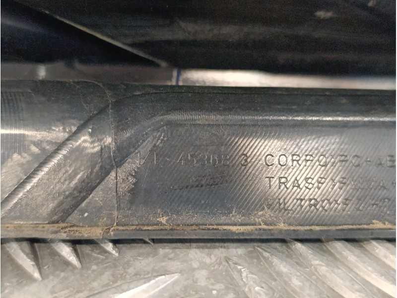 Recambio de piloto trasero izquierdo para fiat grande punto (199) 1.4 cat referencia OEM IAM 27460102  51701589