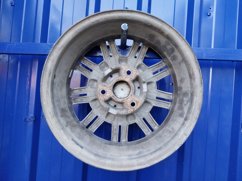 Recambio de llanta para smart fortwo coupe 0.7 referencia OEM IAM 0007941V001  