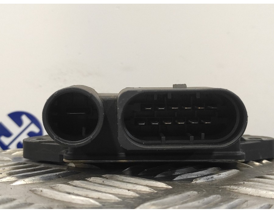 Recambio de rele para mercedes-benz clase e (w212) lim. 3.0 cdi cat referencia OEM IAM A6429002700  0522140209