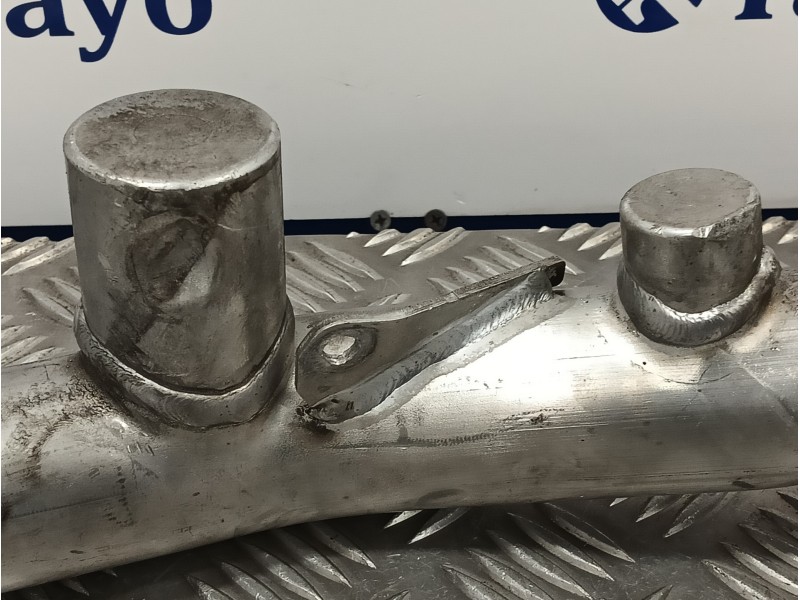 Recambio de tubo para mercedes-benz clase e (w212) lim. 3.0 cdi cat referencia OEM IAM A2045840047  A6420982207