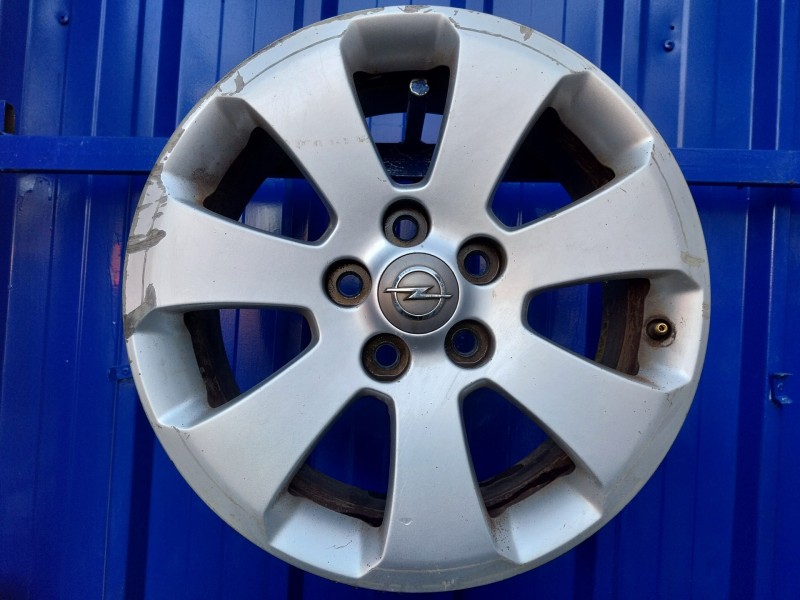 Recambio de llanta para opel insignia berlina 2.0 cdti cat referencia OEM IAM 13235010  