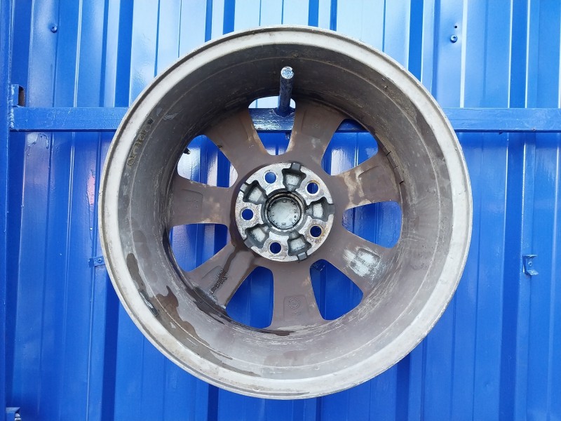 Recambio de llanta para opel insignia berlina 2.0 cdti cat referencia OEM IAM 13235010  