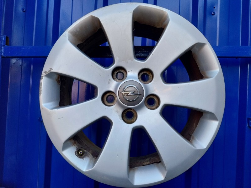 Recambio de llanta para opel insignia berlina 2.0 cdti cat referencia OEM IAM 13235010  