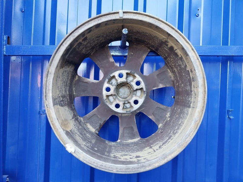 Recambio de llanta para opel insignia berlina 2.0 cdti cat referencia OEM IAM 13235010  