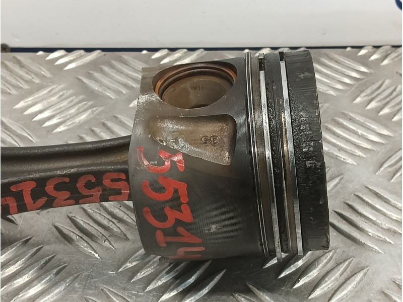 Recambio de biela para mercedes-benz clase e (w212) lim. 3.0 cdi cat referencia OEM IAM 8370B  