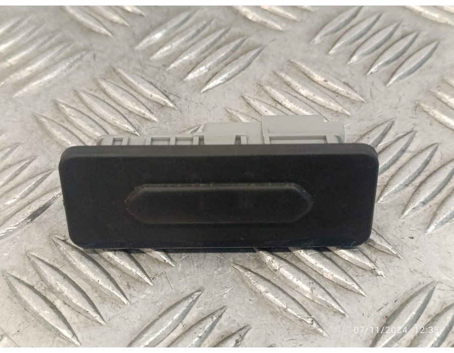 Recambio de maneta exterior porton para renault clio v 1.0 tce referencia OEM IAM 906069264R  A4539050501