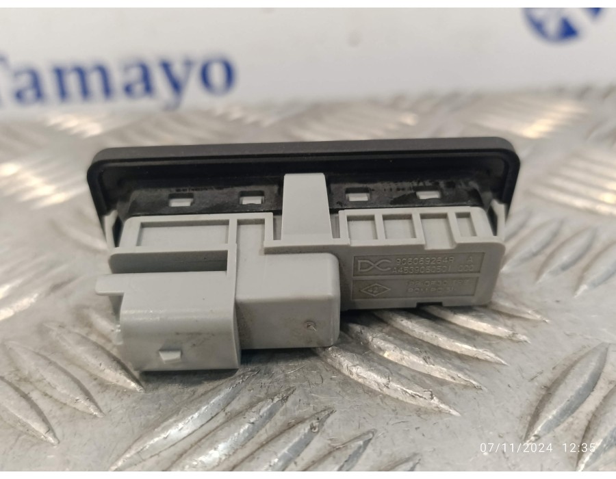 Recambio de maneta exterior porton para renault clio v 1.0 tce referencia OEM IAM 906069264R  A4539050501
