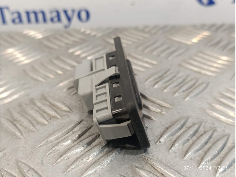 Recambio de maneta exterior porton para renault clio v 1.0 tce referencia OEM IAM 906069264R  A4539050501