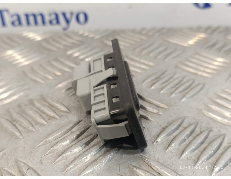 Recambio de maneta exterior porton para renault clio v 1.0 tce referencia OEM IAM 906069264R  A4539050501