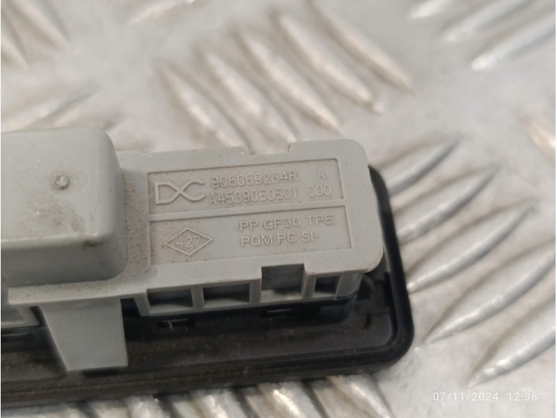 Recambio de maneta exterior porton para renault clio v 1.0 tce referencia OEM IAM 906069264R  A4539050501