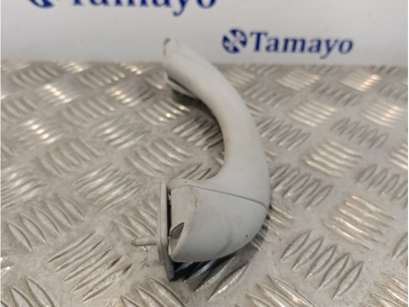 Recambio de asidero delantero derecho para mini mini (r56) 1.4 16v cat referencia OEM IAM 5116275416705  