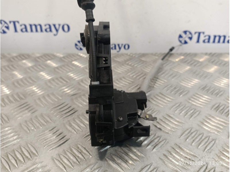 Recambio de cerradura puerta trasera izquierda para renault captur ii 1.3 tce referencia OEM IAM 825031538R  