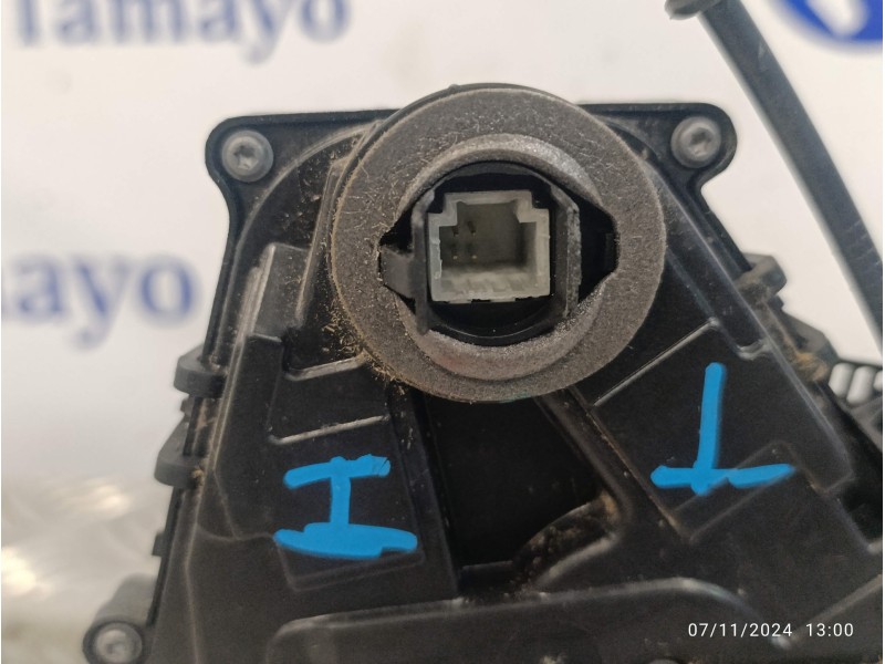 Recambio de cerradura puerta trasera izquierda para renault captur ii 1.3 tce referencia OEM IAM 825031538R  