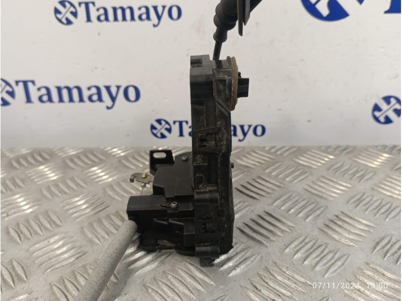 Recambio de cerradura puerta trasera izquierda para renault captur ii 1.3 tce referencia OEM IAM 825031538R  