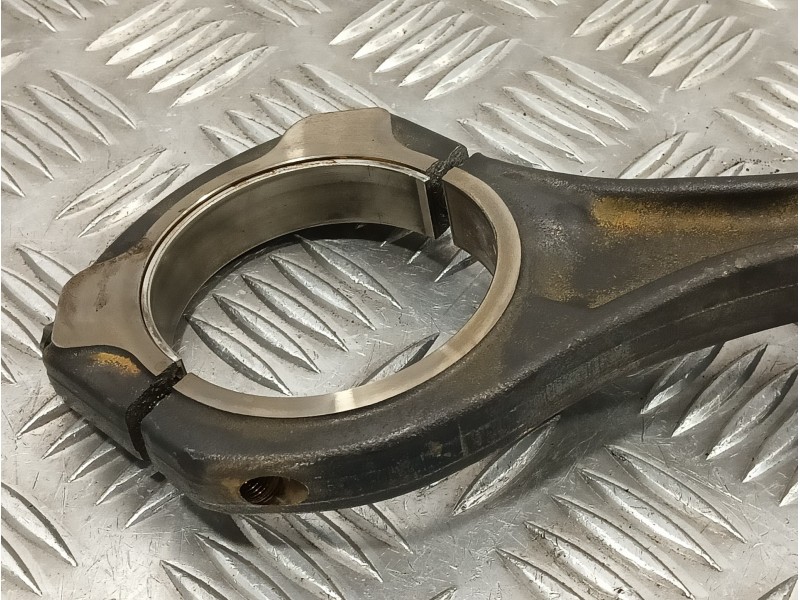 Recambio de biela para mercedes-benz clase e (w212) lim. 3.0 cdi cat referencia OEM IAM 8370B  