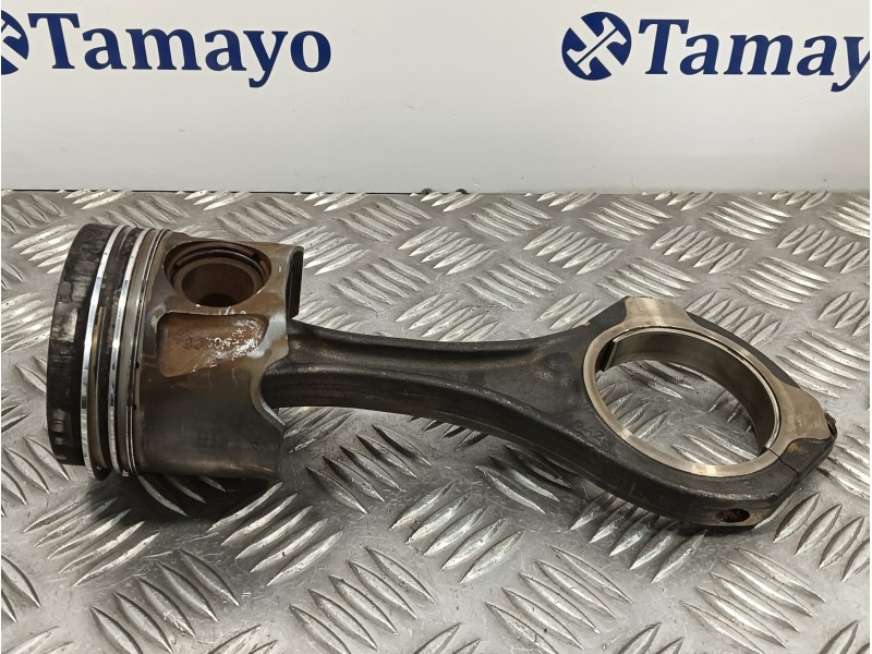 Recambio de biela para mercedes-benz clase e (w212) lim. 3.0 cdi cat referencia OEM IAM 8370B  