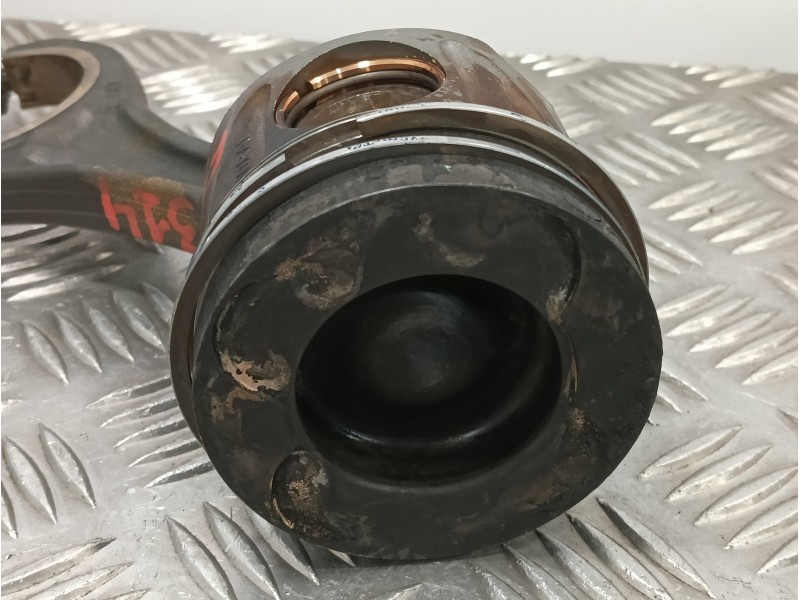 Recambio de biela para mercedes-benz clase e (w212) lim. 3.0 cdi cat referencia OEM IAM 8370B  