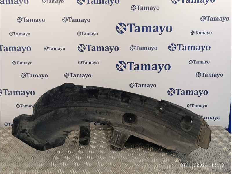Recambio de plastico paso rueda trasero derecho para renault captur ii 1.3 tce referencia OEM IAM 767484221R  