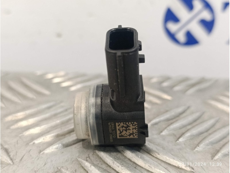 Recambio de sensor aparcamiento trasero para renault captur ii 1.3 tce referencia OEM IAM 284423387R  284422266R