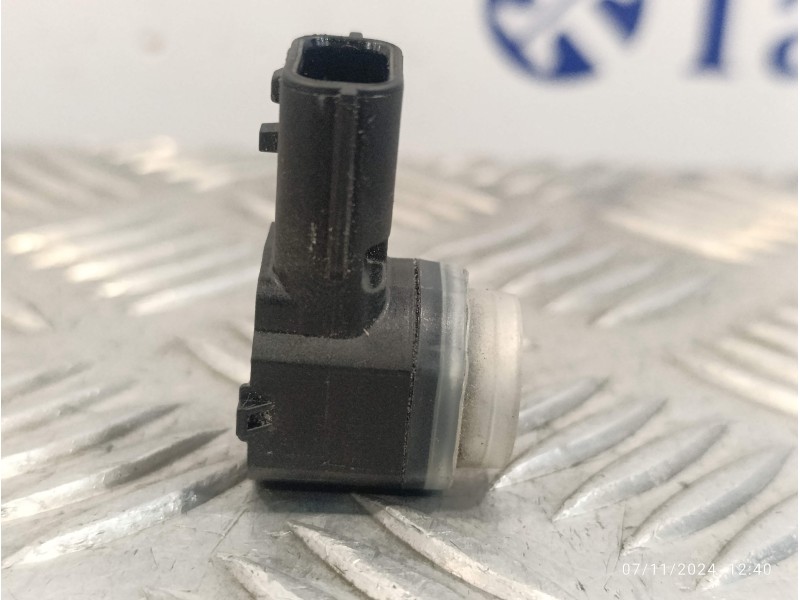 Recambio de sensor aparcamiento trasero para renault captur ii 1.3 tce referencia OEM IAM 284423387R  284422266R