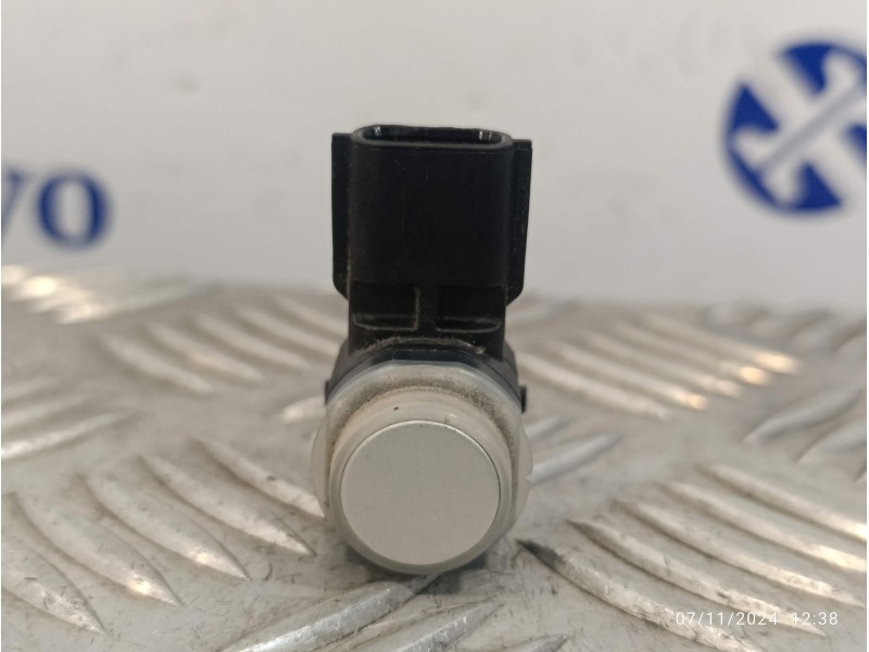 Recambio de sensor aparcamiento trasero para renault captur ii 1.3 tce referencia OEM IAM 284423387R  284422266R