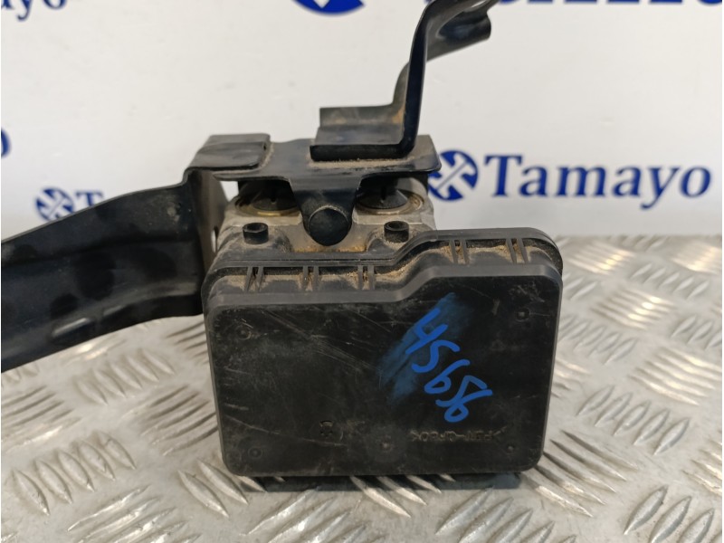 Recambio de abs para toyota rav 4 (a2) 2.0 16v cat referencia OEM IAM 4451042080 1338000020 8954142050