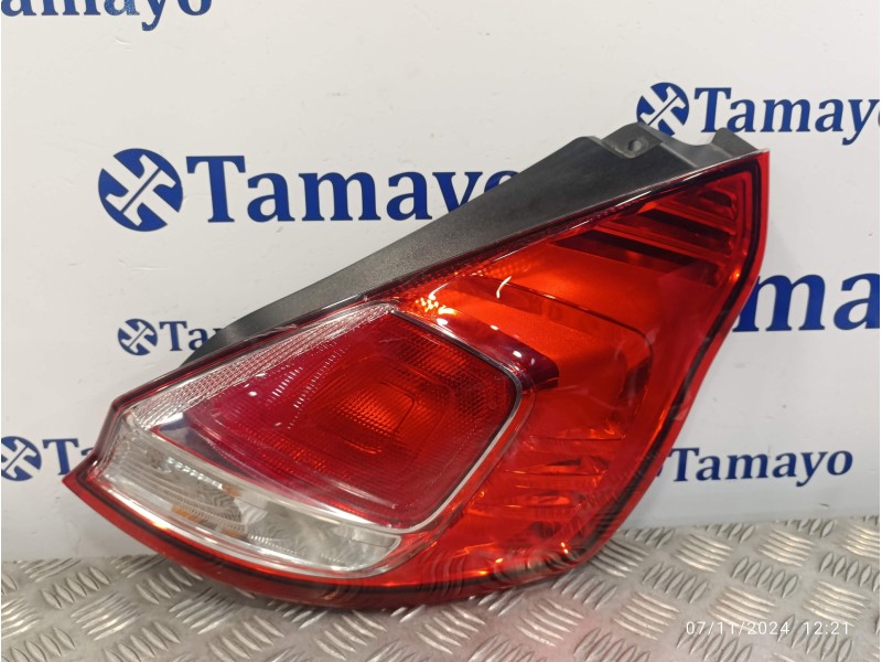 Recambio de piloto trasero derecho para ford fiesta (ccn) 1.25 16v cat referencia OEM IAM C1BB13404A  