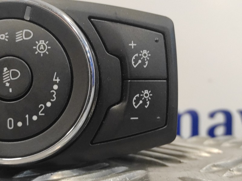 Recambio de mando luces para ford focus lim. (cb8) 1.6 tdci cat referencia OEM IAM BM5T13A024CD  10097646