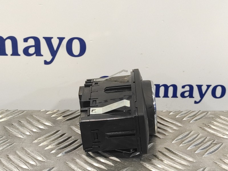 Recambio de mando luces para ford focus lim. (cb8) 1.6 tdci cat referencia OEM IAM BM5T13A024CD  10097646