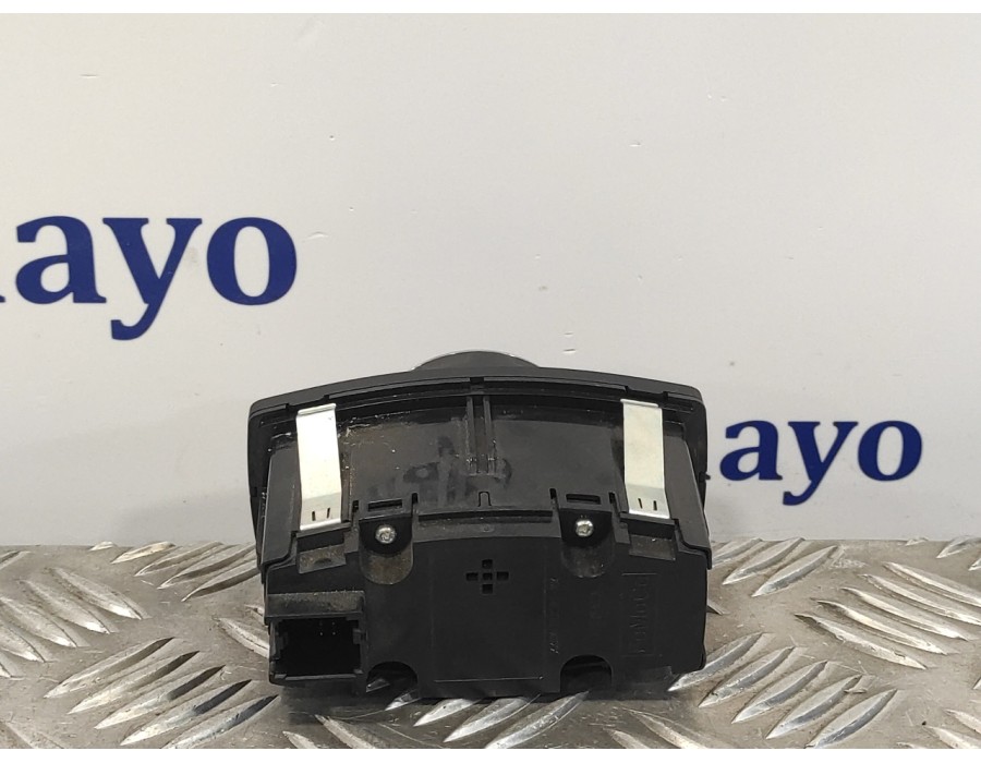 Recambio de mando luces para ford focus lim. (cb8) 1.6 tdci cat referencia OEM IAM BM5T13A024CD  10097646
