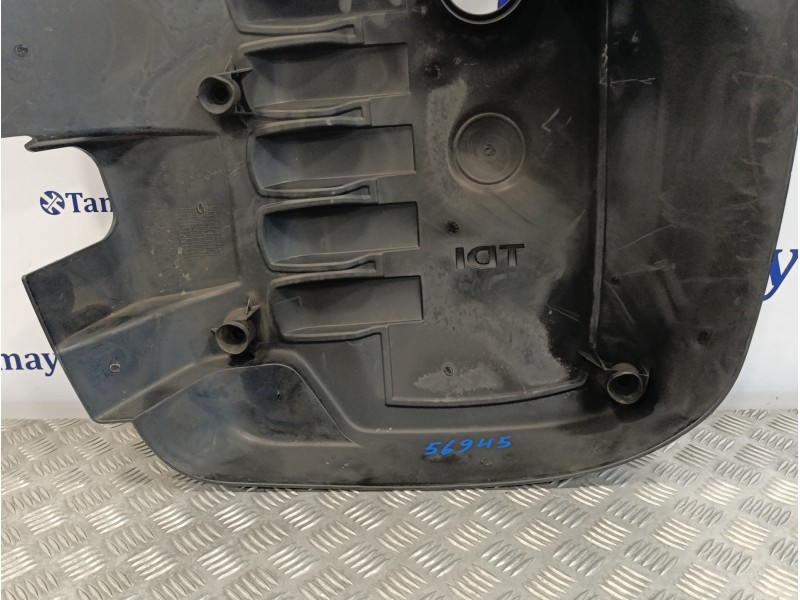 Recambio de tapa motor para volkswagen touareg (7l6) 2.5 tdi dpf referencia OEM IAM 070103927  