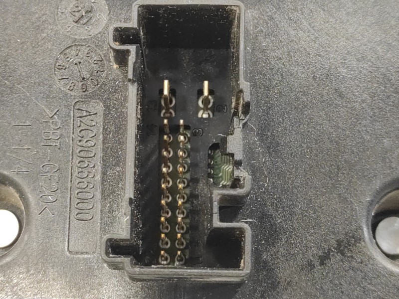 Recambio de centralita faros xenon para renault clio iv referencia OEM IAM 260556623R  A2C90665803