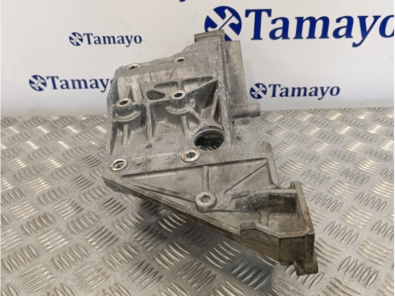 Recambio de soporte bomba inyeccion para chrysler voyager (rg) 2.8 crd cat referencia OEM IAM 90512909G  