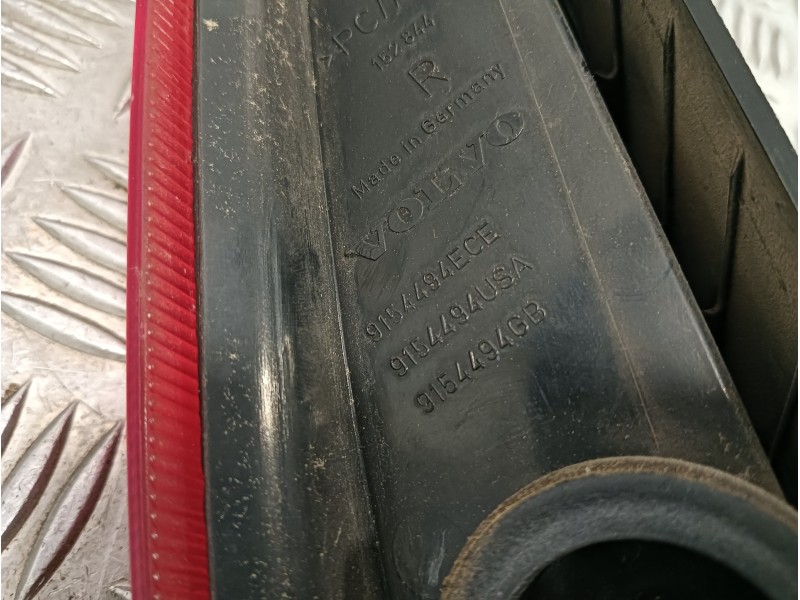 Recambio de piloto trasero derecho para volvo xc70 referencia OEM IAM 9154494ECE  