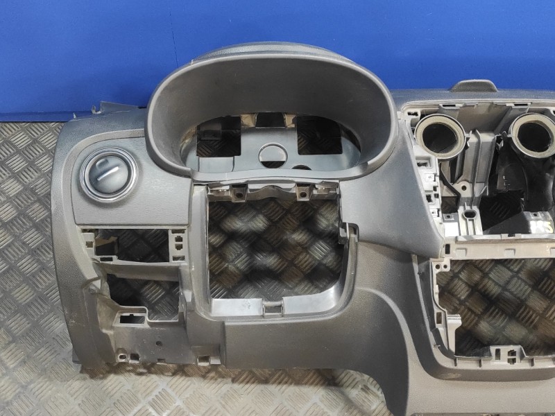 Recambio de salpicadero para dacia lodgy 1.2 16v tce cat referencia OEM IAM   