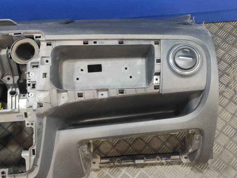 Recambio de salpicadero para dacia lodgy 1.2 16v tce cat referencia OEM IAM   