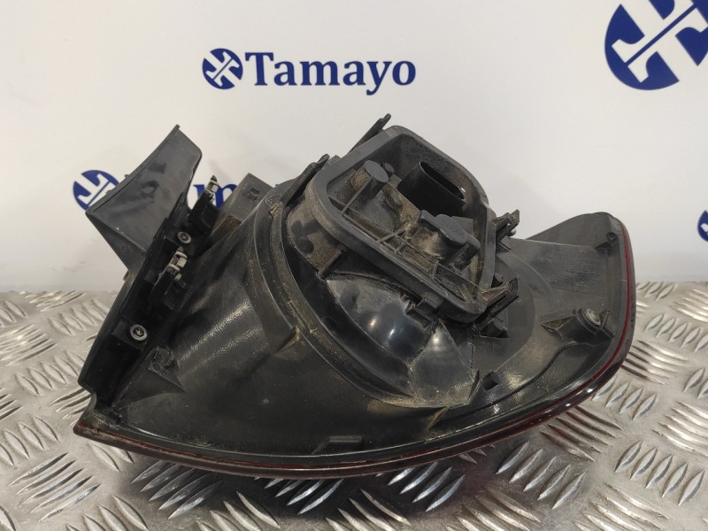 Recambio de piloto trasero derecho para volkswagen touareg (7l6) 2.5 tdi dpf referencia OEM IAM 084411997R  