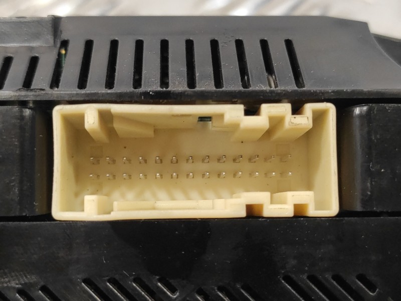 Recambio de mando climatizador para ford focus lim. (cb8) 1.6 tdci cat referencia OEM IAM BM5T18C612CJ  