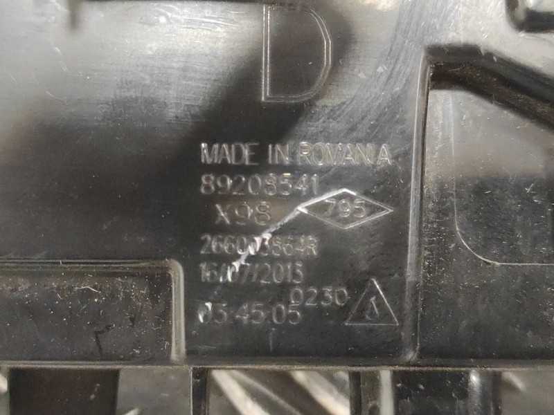 Recambio de piloto delantero derecho para renault clio iv referencia OEM IAM 266003864R  89208541