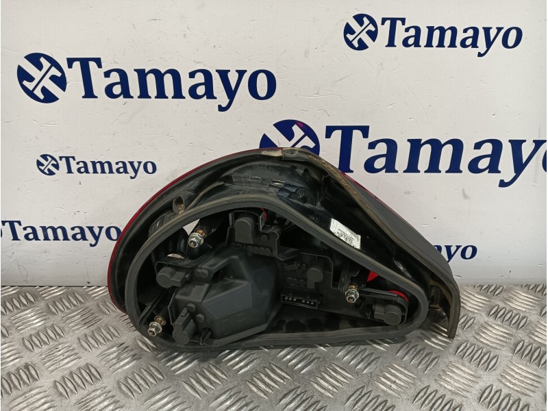 Recambio de piloto trasero derecho para jaguar x-type referencia OEM IAM 1X4313404  