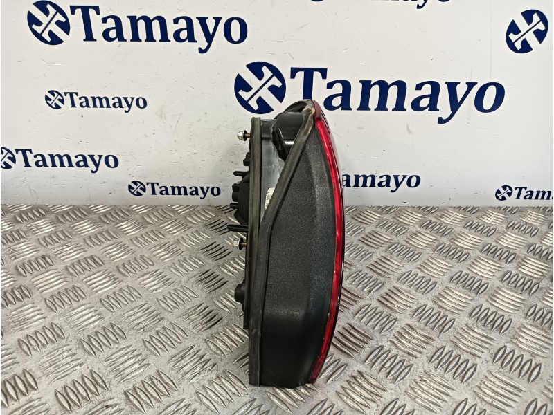 Recambio de piloto trasero derecho para jaguar x-type referencia OEM IAM 1X4313404  