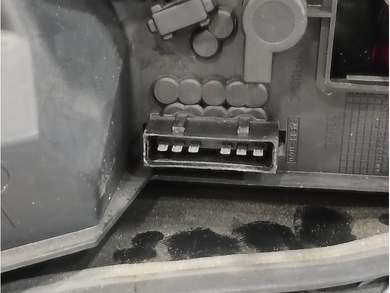 Recambio de piloto trasero derecho para jaguar x-type referencia OEM IAM 1X4313404  