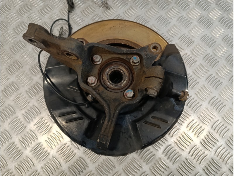 Recambio de mangueta delantera derecha para subaru xv 2.0 cat referencia OEM IAM   